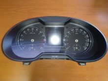 Škoda Octavia III. Tachometer 5E0.920.850.E Na diely 9