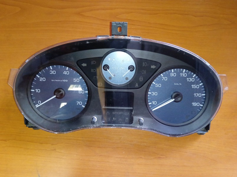 Peugeot Partner Tachometer 9678852080 1