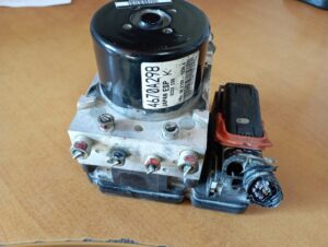 MITSUBISHI ASX RJ ABS  4670A298 06.2102-1530.4