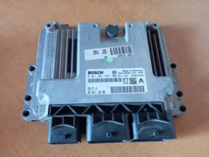 PEUGEOT 207 1.6 VTI RJ Motora 0261201643 MEV17.4 9464113480