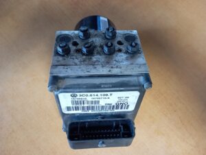 VOLKSWAGEN PASSAT CC RJ ABS 3C0614109T