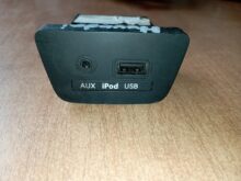 HYUNDAI i30 USB iPod AUX PORT 96120-A5000 29