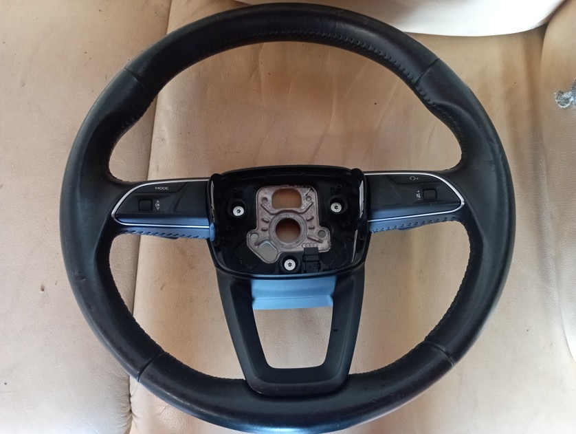 AUDI Volant 8W0419091AM 63682180B 4M0419689 1 AUDI Volant 8W0419091AM 63682180B 4M0419689