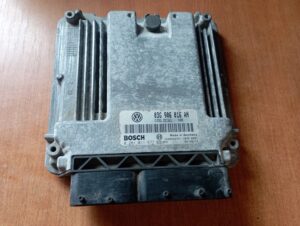 VOLKSWAGEN GOLF 5 2.0 TDI RJ Motora 03G906016AN 0281011477 EDC16U1