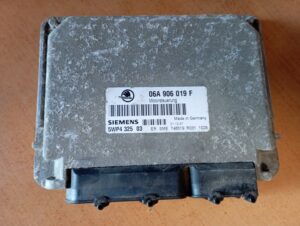 SKODA OCTAVIA 1.6 RJ Motora 06A906019F 5WP432503