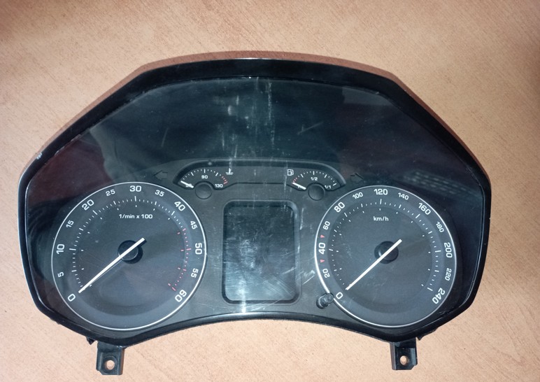 SKODA OCTAVIA 2 Tachometer 1Z0920842D 1