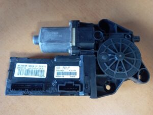 RENAULT MEGANE 3 LP Motor okna 807310016R