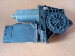 SKODA OCTAVIA 1 LP Motor okna 104411-301