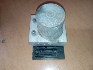 AUDI A4 B8 RJ ABS 0265951120 8K0907379AQ