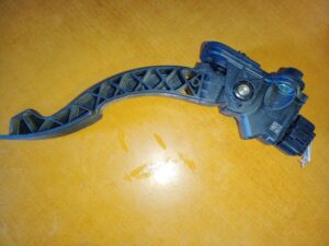 MITSUBISHI ASX Pedal plynu 1600A102