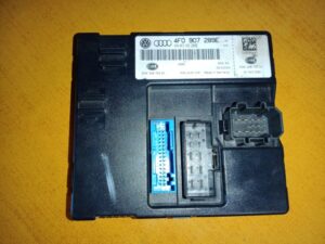 AUDI A6 C6 RJ Komfort 4F0907289E