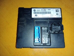 AUDI A6 C6 RJ Komfort 4F0907289G