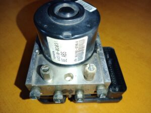 TOYOTA YARIS 2 RJ ABS 44510-0D031 89541-0D040 06.2109-0746.3