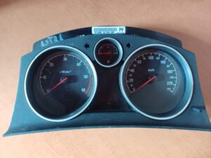 OPEL ASTRA H DIESEL Tachometer 13216684