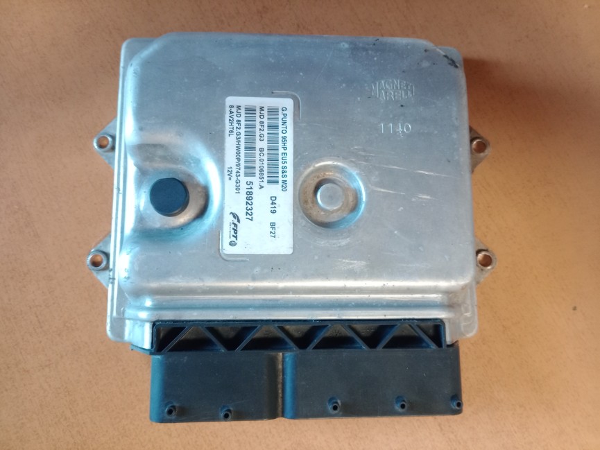 FIAT GRANDE PUNTO 1.3 JTD RJ Motora 51892327 MJD 8F2.G3 1 FIAT GRANDE PUNTO 1.3 JTD RJ Motora 51892327 MJD 8F2.G3