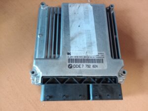BMW E46 2.0 D RJ Motora 0281010565 DDE7792024