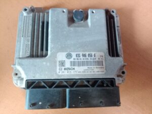VOLKSWAGEN GOLF TDI RJ Motora 03G906056Q 0281015175 EDC16U34