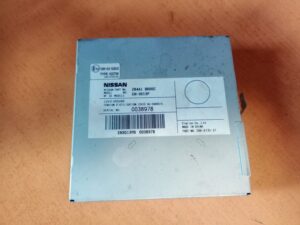 NISSAN QASHQAI RJ 284A1 BR00C  286-6735-37