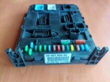 PEUGEOT 307 BSI 2004 H05-01 9660105980 15