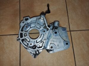 RENAULT MEGANE Držiak čerpadla 8200518094