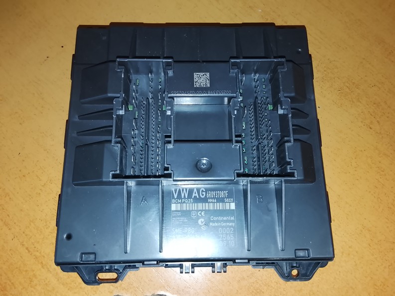 SEAT IBIZA BCM PQ25 6R0937087F 1