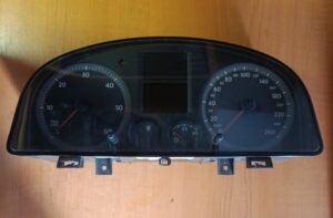 Volkswagen Caddy Prístrojová doska 2K0920841C