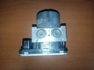 Volkswagen Transporter ABS 7E0614517M
