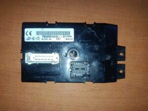 Renault Master II Riadiaca jednotka P8200814470Q
